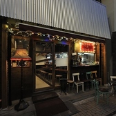 炭火ホルモン焼のネバーランドの雰囲気3