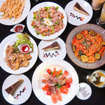 パスタやサンドウィッチなどバリエーション豊かな料理メニュー♪季節毎に期間限定メニューもご用意！