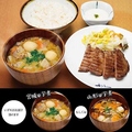 料理メニュー写真&nbsp;【東北名物「芋煮」で愉しむ東北の味】牛たん＆芋煮定食 2枚4切
