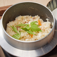 釜めし（日替り）