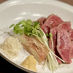 焼きたてラムロースたたき