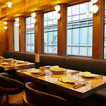 少人数での女子会やご友人との食事、ご家族でのお集まりなど、様々なシーンでご利用いただけます。