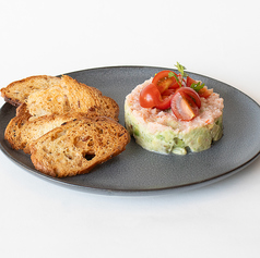 カニ アボカドタルタル