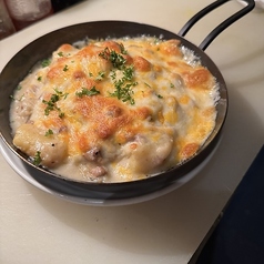 ジャガイモとひき肉のチーズグラタン　