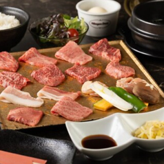 先斗町 焼肉やまかわ はなれの特集写真