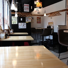 店内入って右側のフロアは最大で50名様ほどで貸切可能。