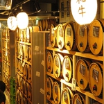 50種の樽ワインが飲み放題！！お値段驚愕の30分290円！！※金曜祝前日390円