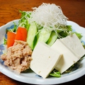 料理メニュー写真 豆腐サラダ