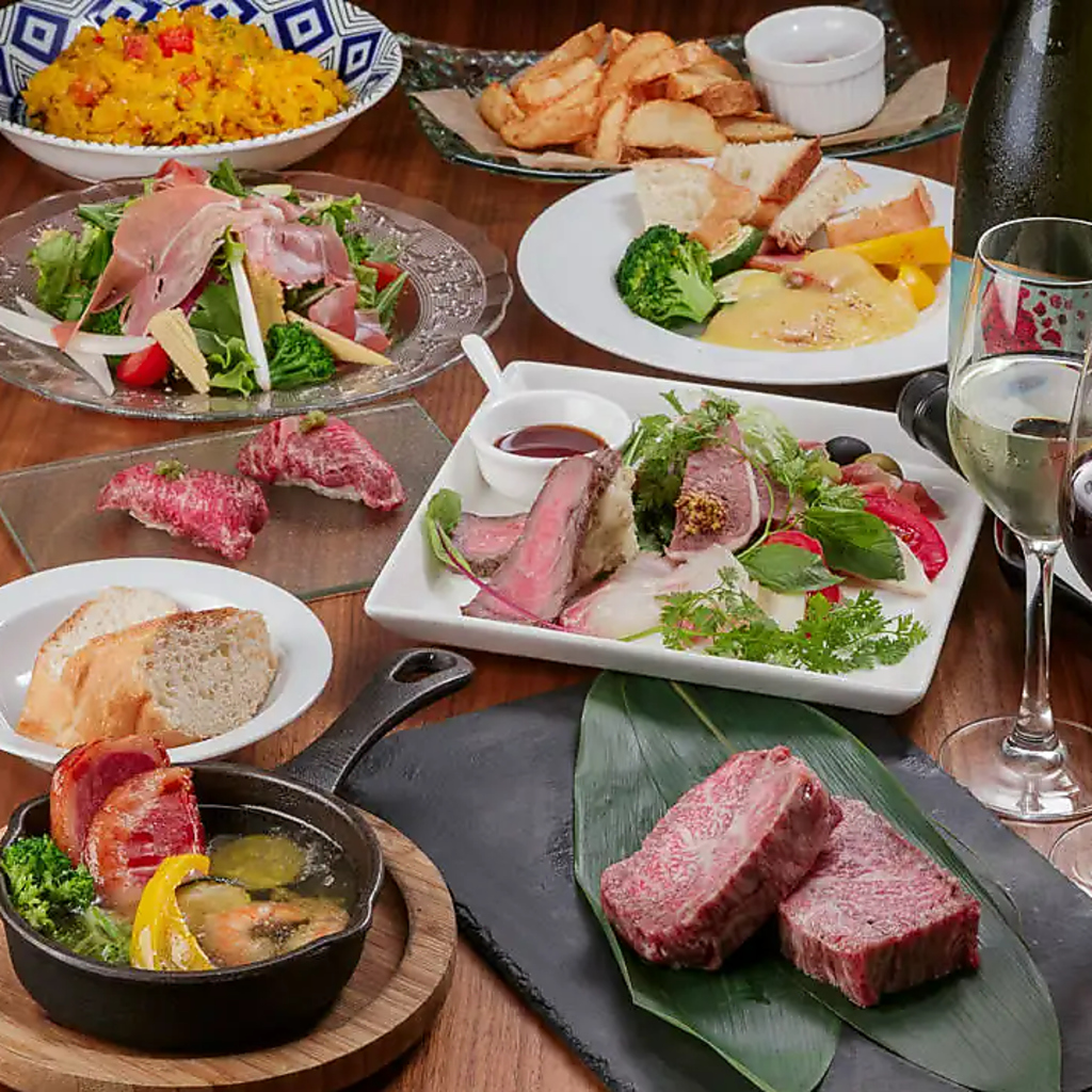 お得な飲み放題付きプランあり♪記念日や誕生日にメッセージ付きデザートプレートもご用意可能です◎