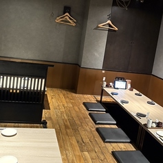 掘りごたつ席をご用意しています。