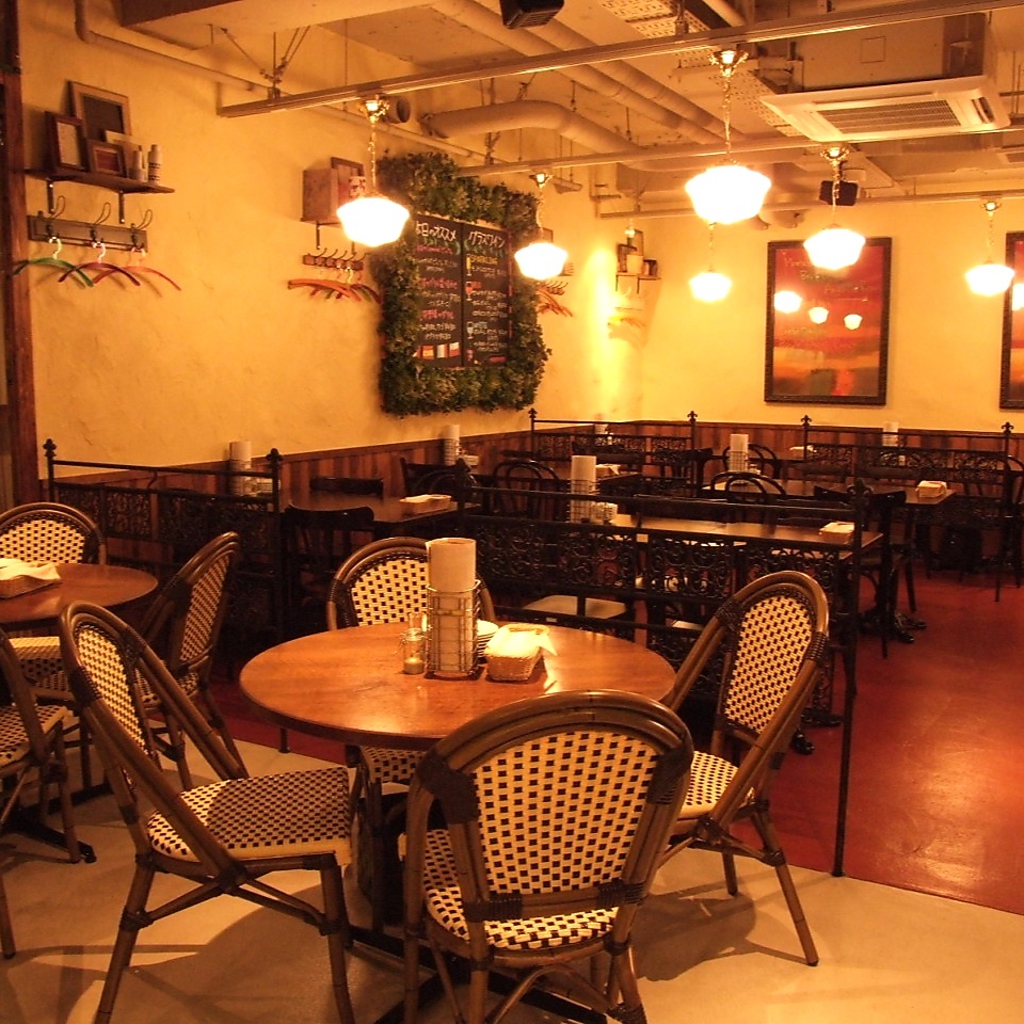 解放感溢れる店内は全80席！貸切も承ります！オシャレな雰囲気が各種パーティーを盛り上げます♪♪