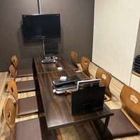 友人や家族と楽しめる、広々と落ち着いた空間をご提供◎