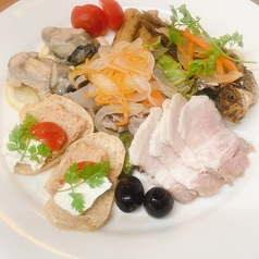 前菜の盛り合わせ