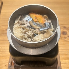 【21日~30日】北海道根室産!秋刀魚とキノコとバター醤油釜飯
