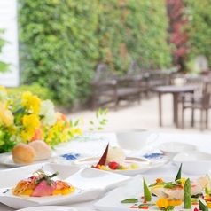 【選べるメインで全7品】乾杯スパークリング付ランチAコース