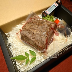 【お持ち帰りローストビーフ】A4特選和牛ヒレ 100g《3日前よりご予約》
