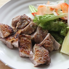 【讃岐三畜】オリーブ地鶏塩焼き　柚子胡椒添え