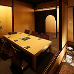 一軒造りの個室など接待にも使える上質な個室を多数ご用意しております