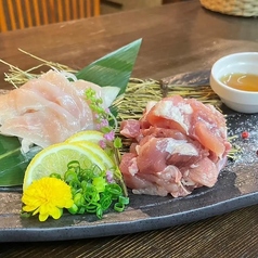 鮮度命!濃厚な旨みの黒かしわ鶏刺し 2種