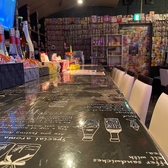 TWO BAR 駄菓子バーの雰囲気3