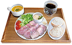 ローストビーフプレート(ドリンク・パンセット)