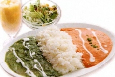 ダブルカレーランチ￥1100税抜き