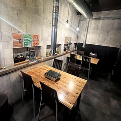 ゆったりテーブル席♪