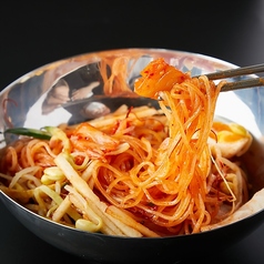 ビビン麺