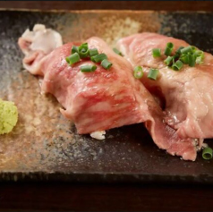 肉寿司二貫
