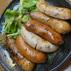 3種ソーセージ盛り