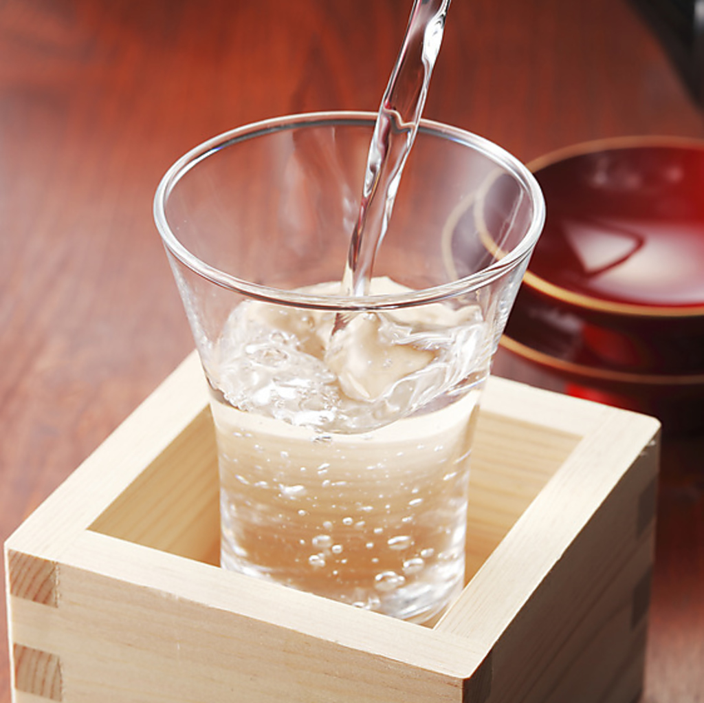 お仕事終わりのサク飲み・休日のちょい呑みに☆単品飲み放題はノンアル880円・生ビール込1880円♪