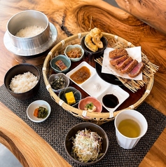 【おおいた和牛 牛カツ御膳】◆おおいた和牛牛カツ・小鉢5品・漬け物・ご飯など◆《4800円(税込)》の写真