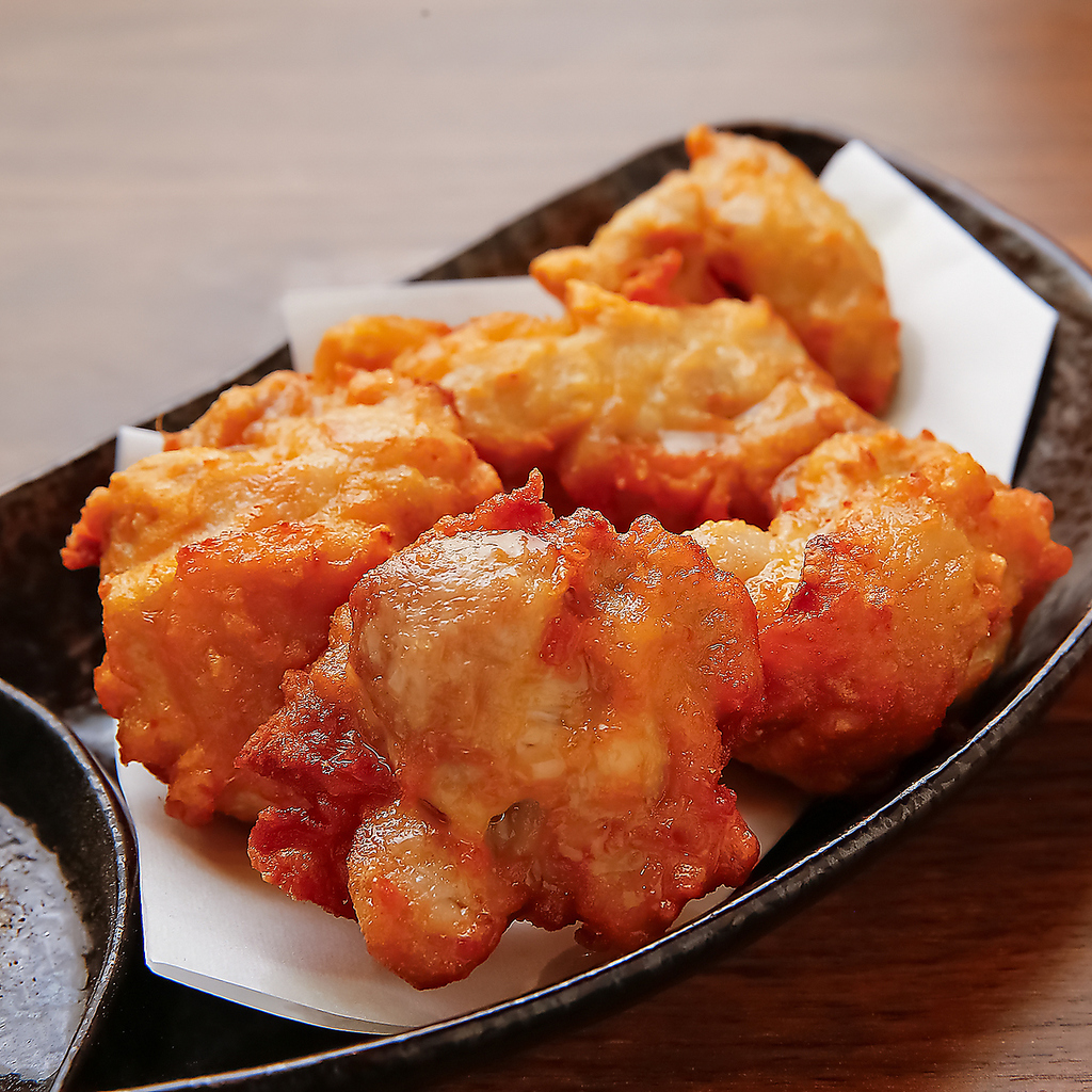 ラーメンに追加で注文できるトッピングやサイドメニューも充実◎自分好みの一杯をお楽しみください！