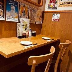 1階カウンター席