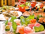 料理は沖縄家庭料理はもちろん、島の食材を使った創作料理なども充実。