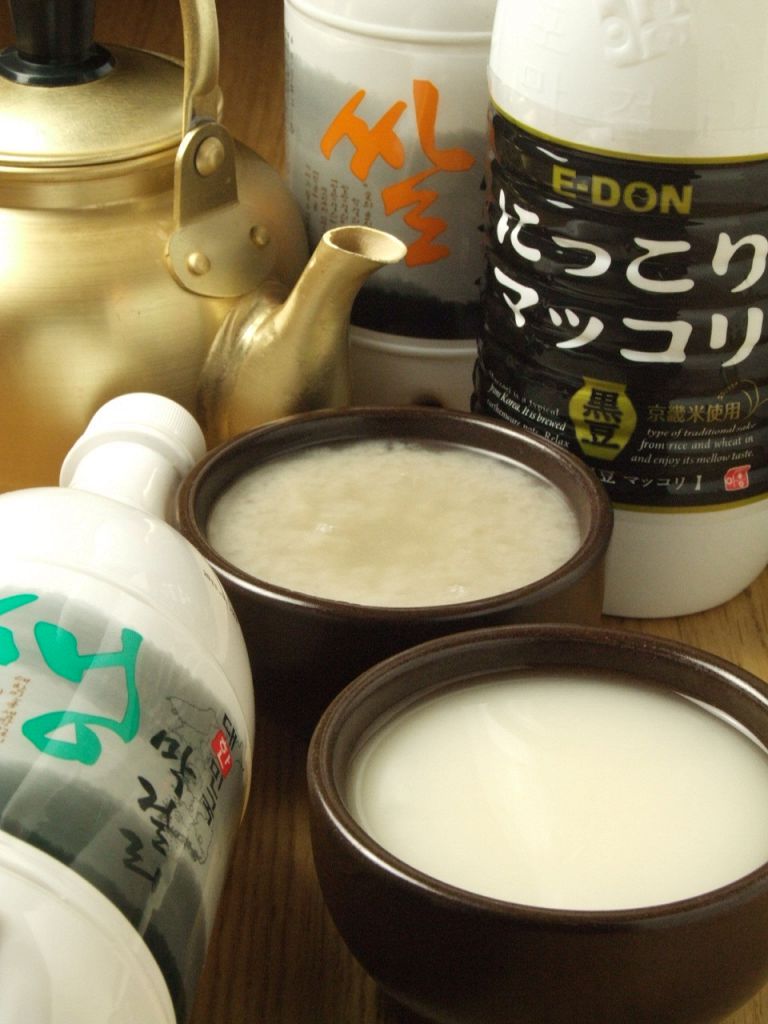 もちろんマッコリも種類豊富♪女性に特に人気のマッコリです！