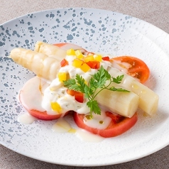 スペイン産ホワイトアスパラガスのサラダ