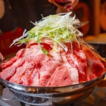 名物肉鍋としゃぶしゃぶは絶対に食べてほしい逸品！50種のワインと絶品料理をご堪能下さい♪