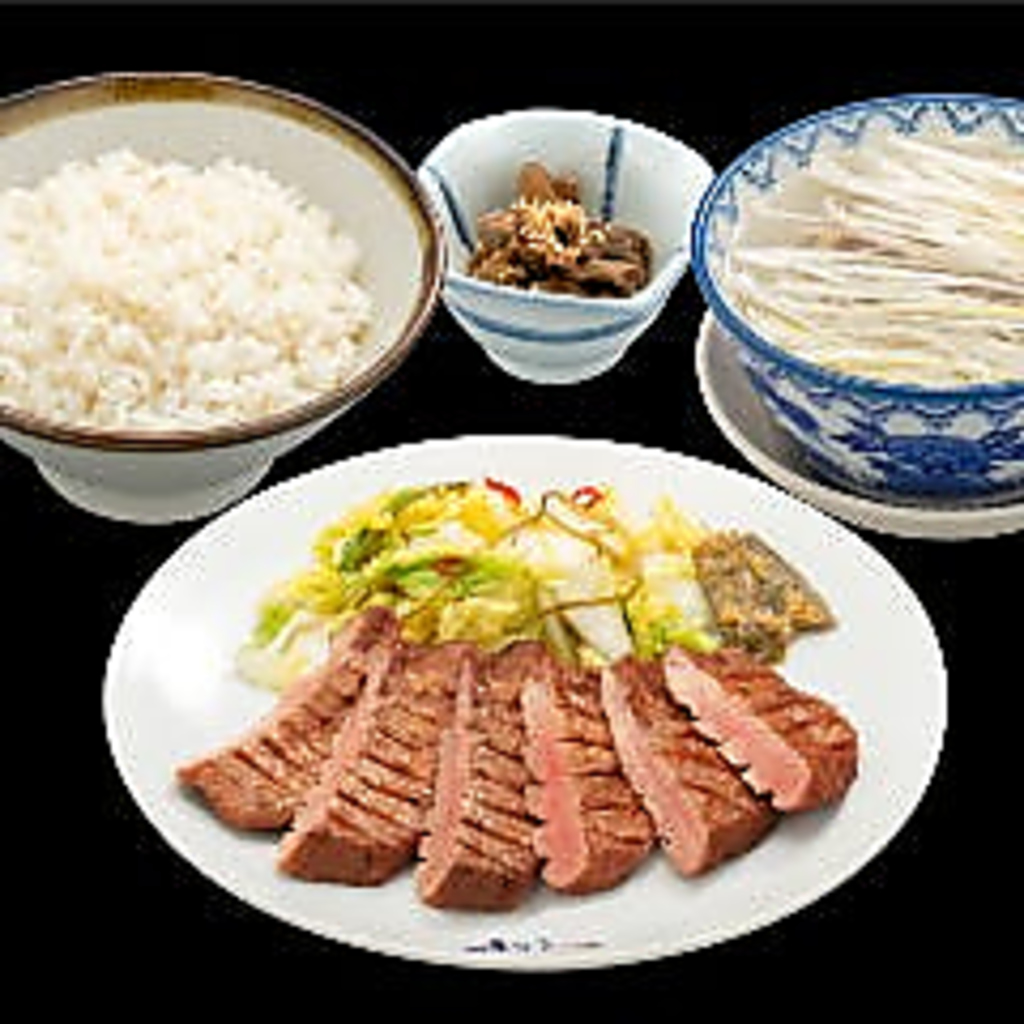 【伝統の味】本場仙台の牛たん定食！利久本店は仙台市内に門を構える、創業以来の牛たん専門店です。