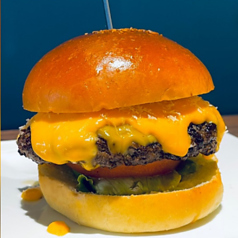 チーズバーガー　CHEESE BURGER
