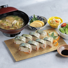 〆鯖棒鮨と貝汁のご膳
