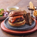 料理メニュー写真&nbsp;すき焼きエッグバーガー