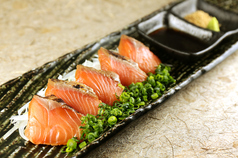 炙り漬けサーモン