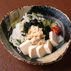 豆腐と蒸し鶏のヘルシーサラダ