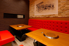 テーブル席4名