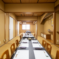 足元も楽々な広々お座敷は大人数の集まりにもぴったり