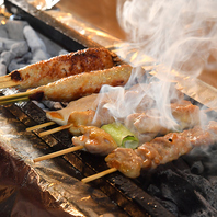炭火焼き鳥と旬鮮魚が自慢