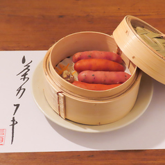 2種のソーセージ蒸籠蒸し(粗挽きポーク2本&チョリソー2本)