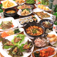 その3、【食べ飲み放題】　韓国料理をはじめ、なじみのある料理など約30種類からオーダーOK！お好きな料理を堪能してください♪