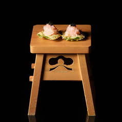 石川県産 甘海老とホタテと大葉の天ぷら キャビアのせ